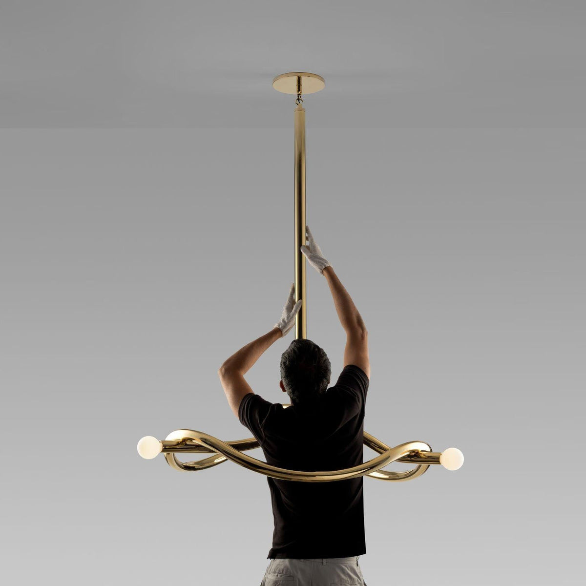 tryst-chandelier