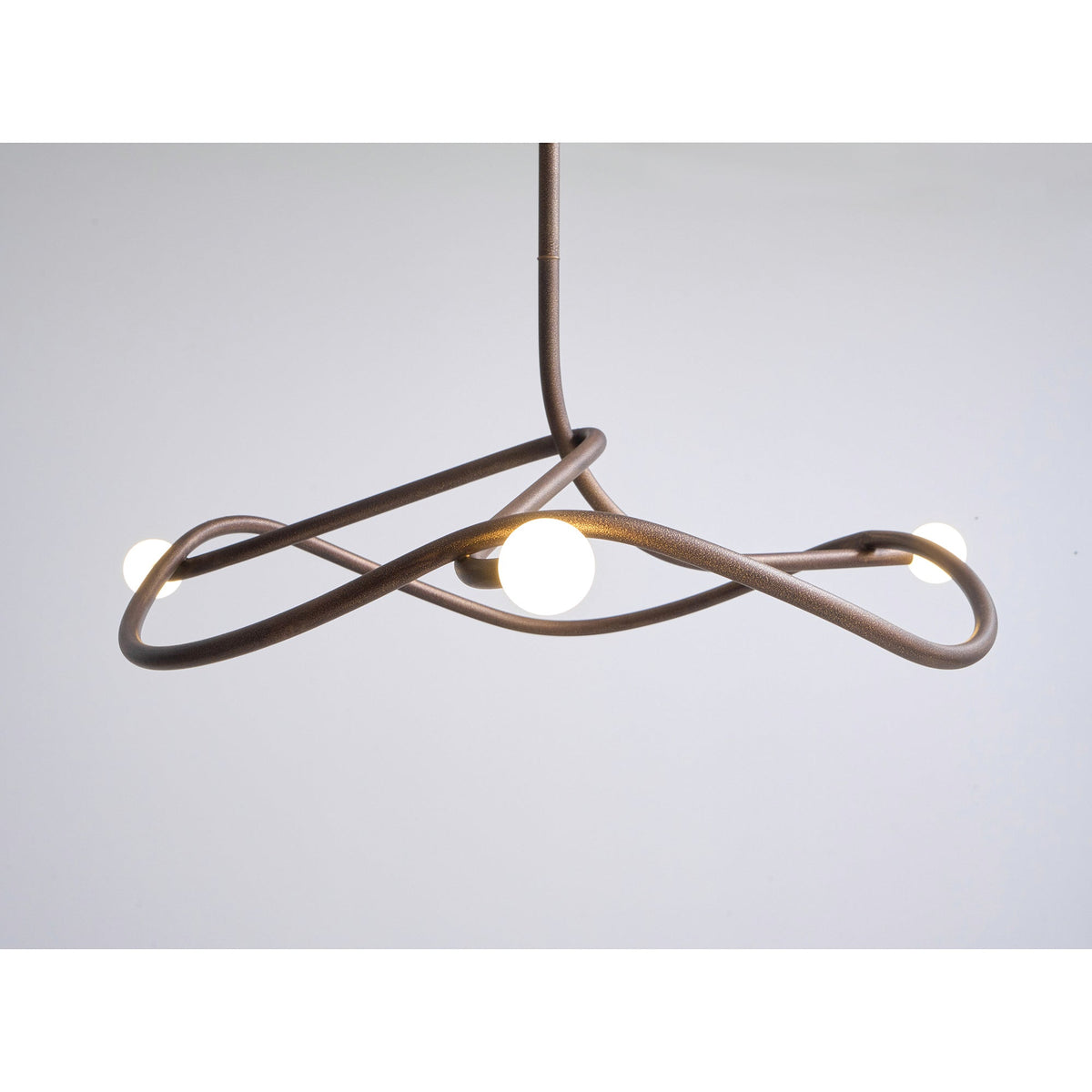 tryst-chandelier