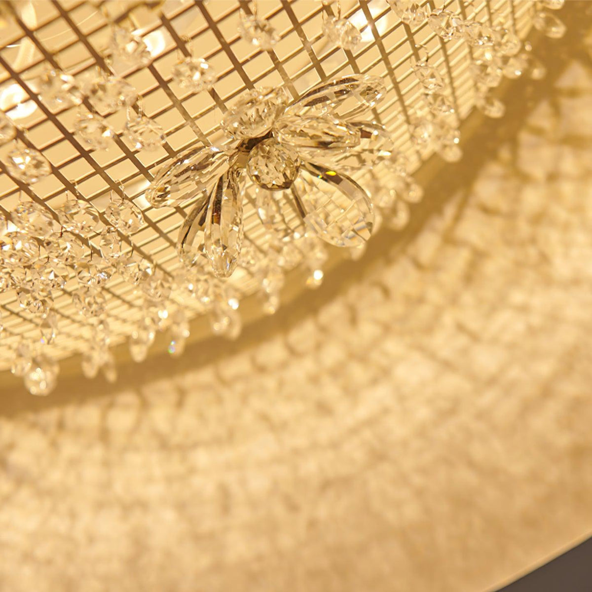 tuzzi-pendant-light