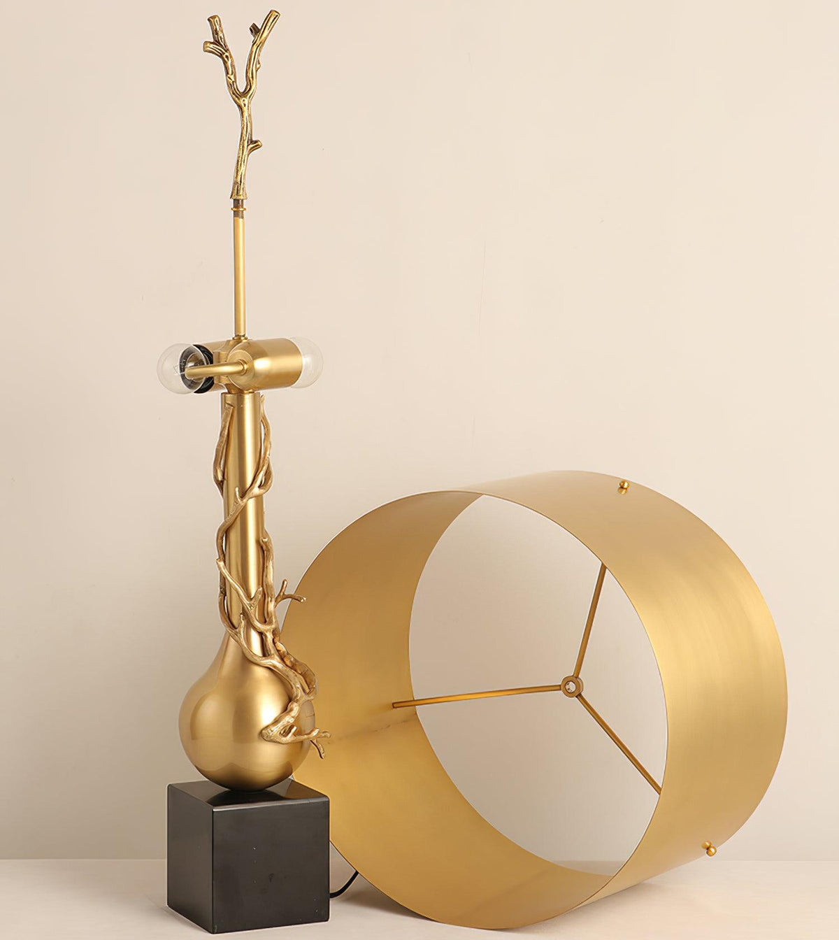 twig-table-lamp