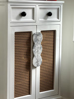 Sculptural Marble Twin-Curve Pull Handle for Cabinetry and Furniture