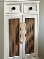 Sculptural Marble Twin-Curve Pull Handle for Cabinetry and Furniture