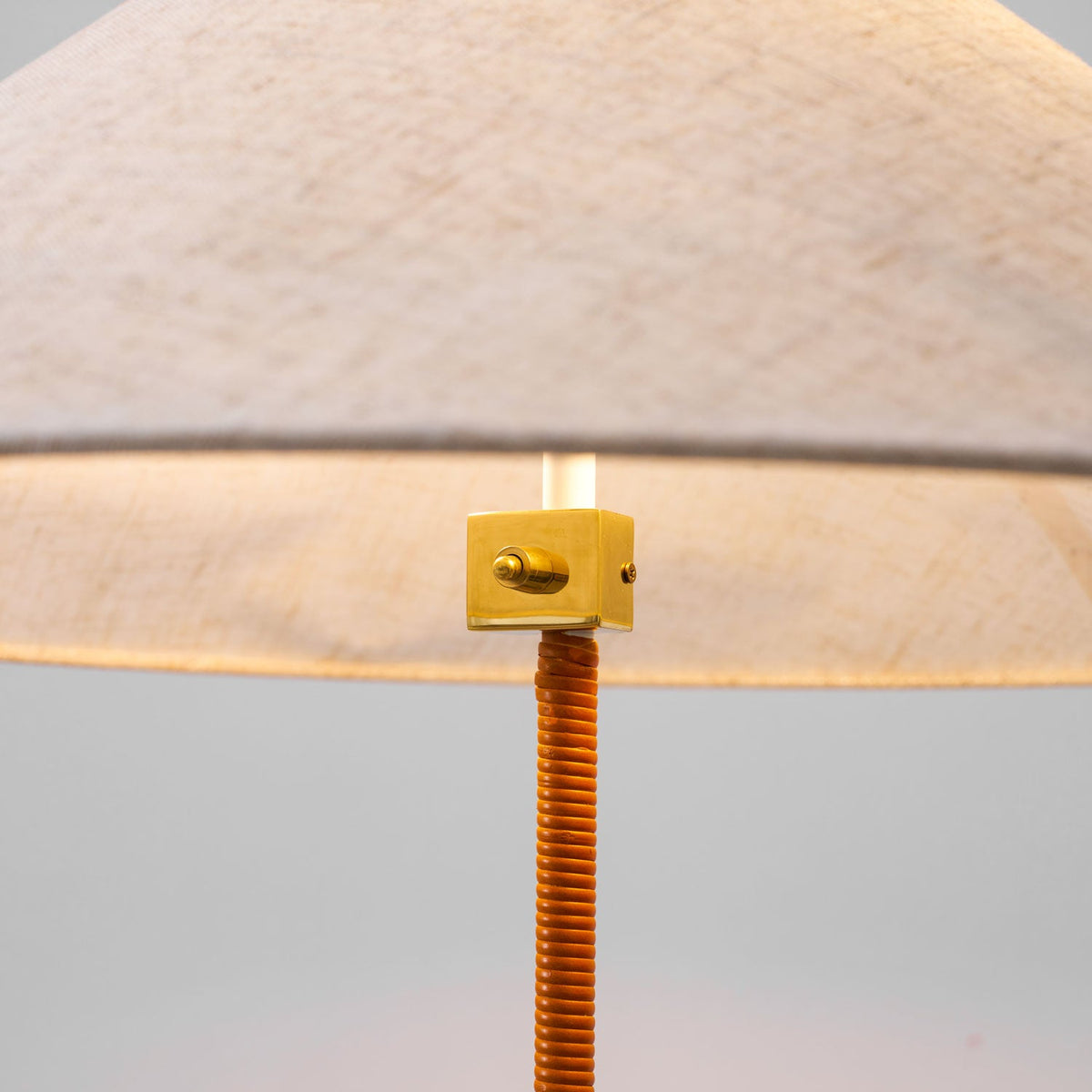 tynell-floor-lamp
