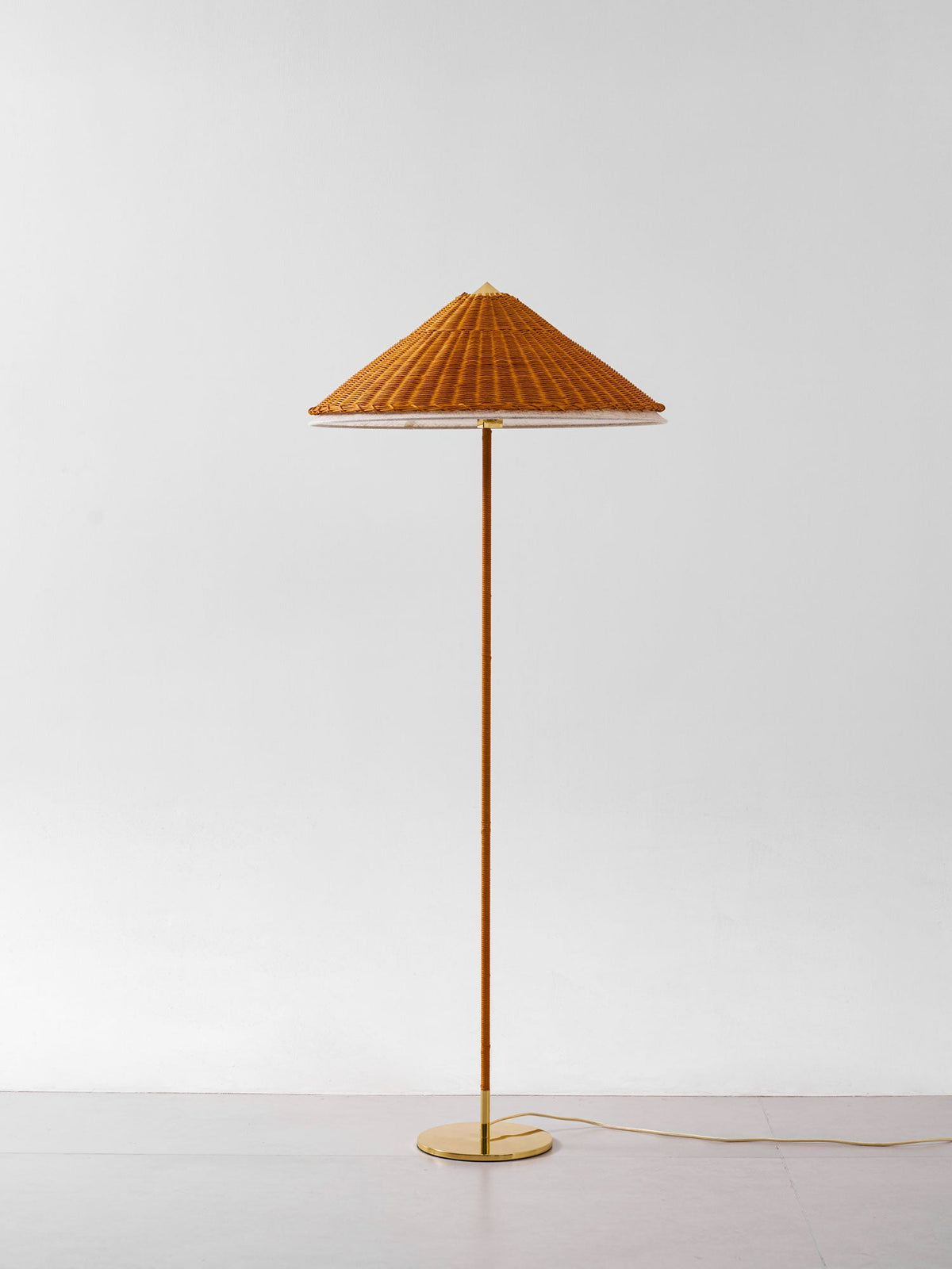 tynell-floor-lamp