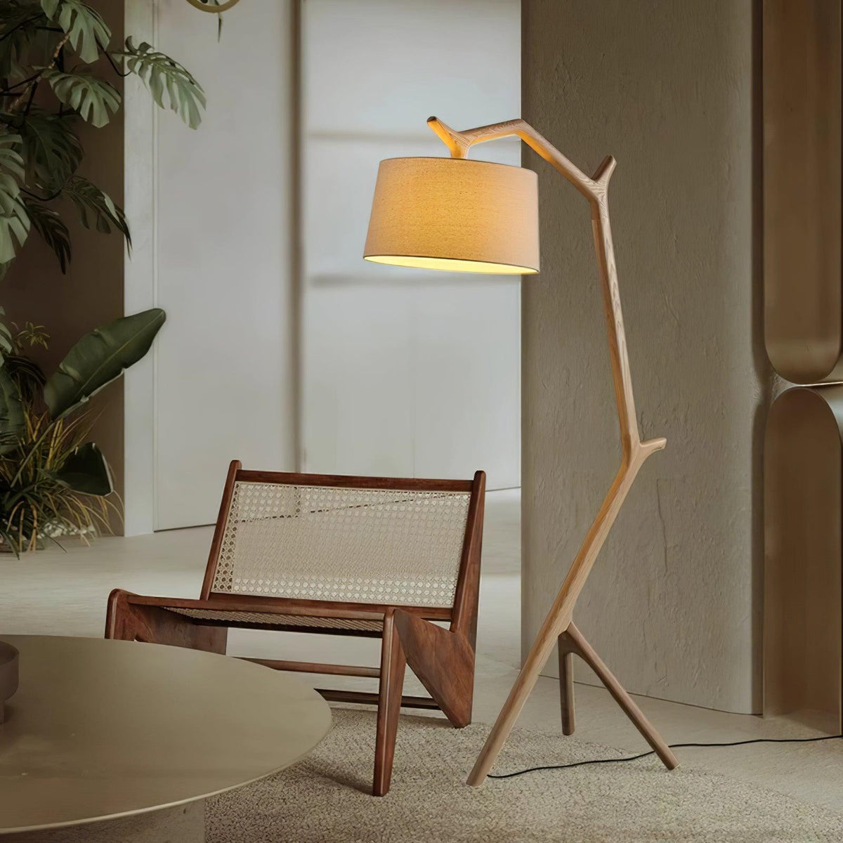 umahi-floor-lamp