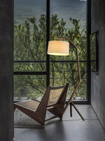 umahi-floor-lamp