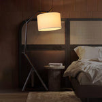 umahi-floor-lamp