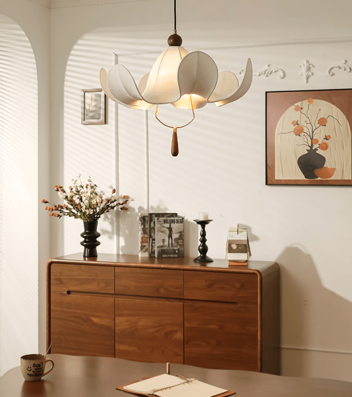 Umbrella Blossom Pendant Light – Sculptural Fabric Pendant for Modern Interiors
