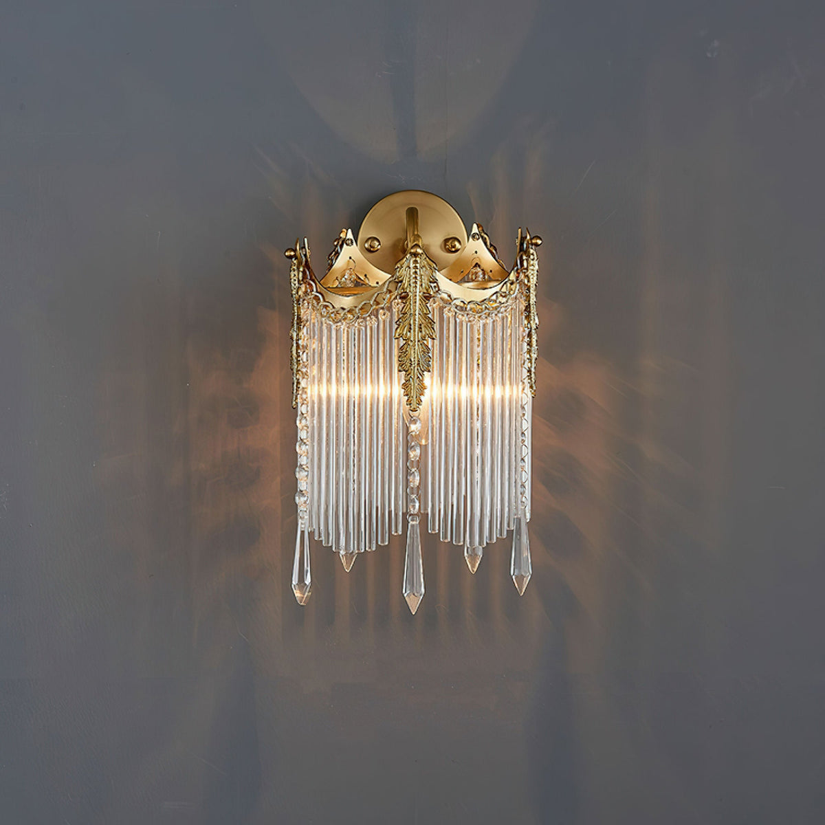 vacarro-wall-lamp