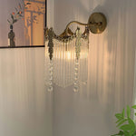 vacarro-wall-lamp