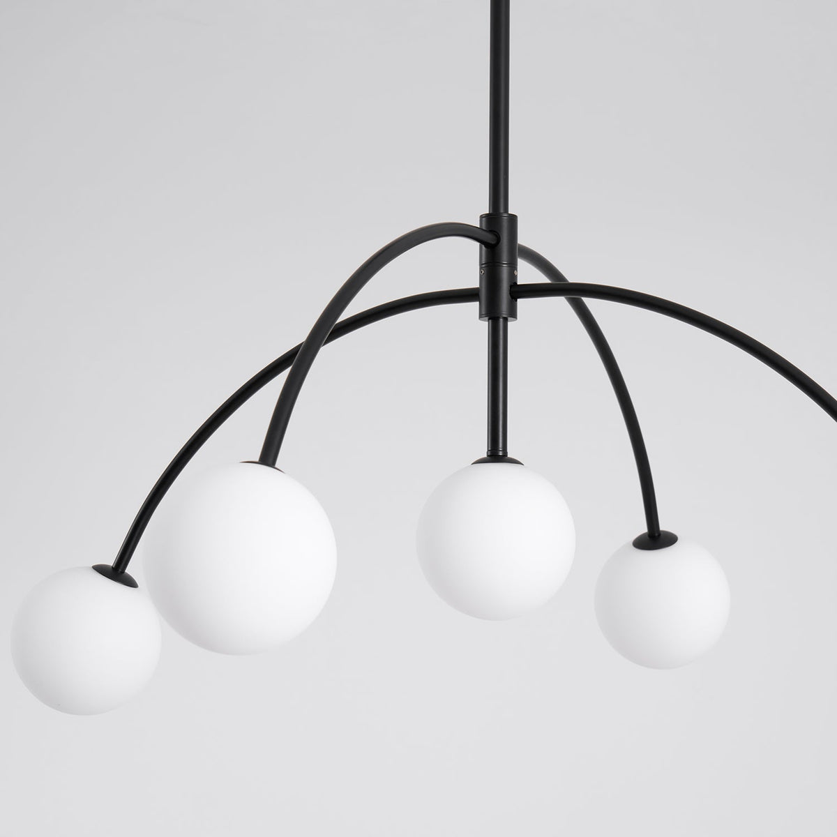 valentina-arc-chandelier