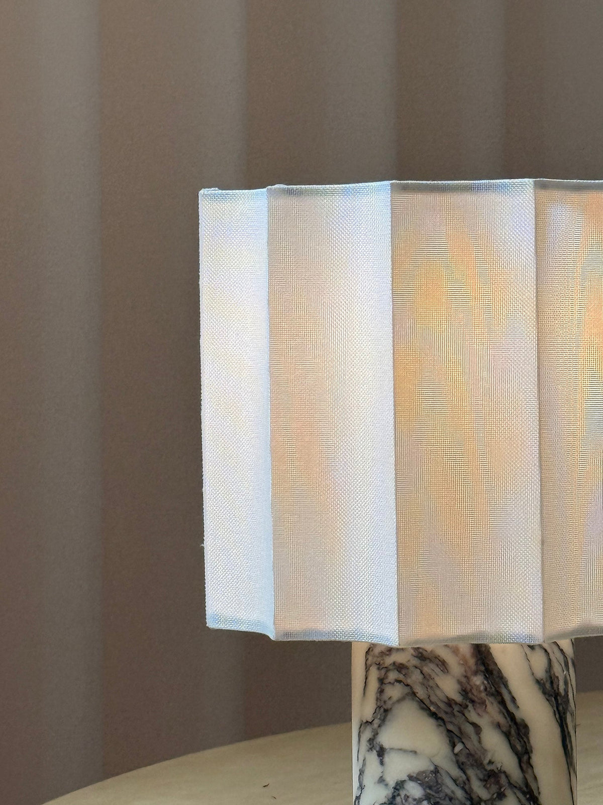 valli-table-lamp