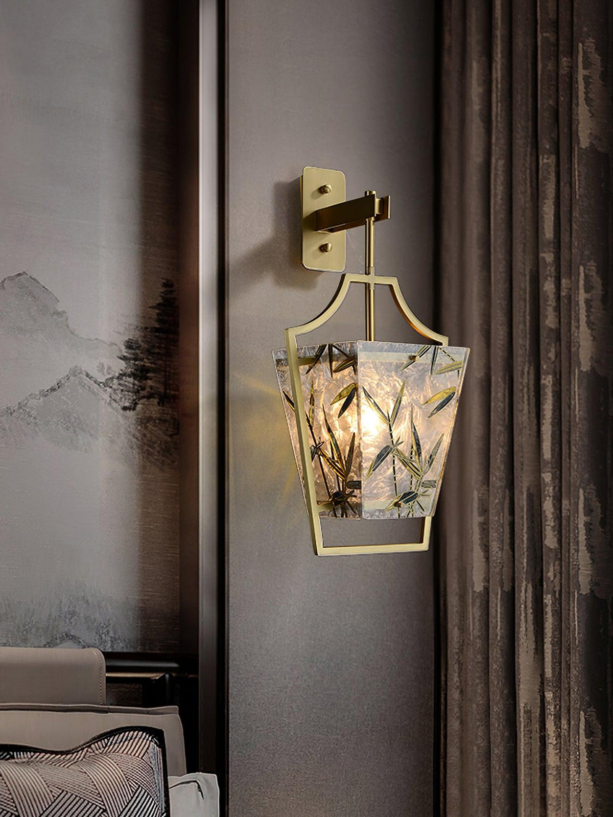 Vapor Single Sconce in Brass and Enameled Glass | Modern Wall Light
