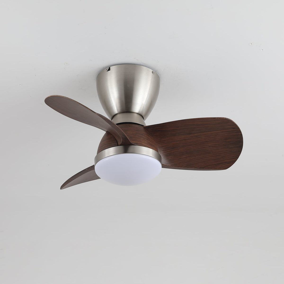 Velis Ceiling Fan Light with LED and Remote Control