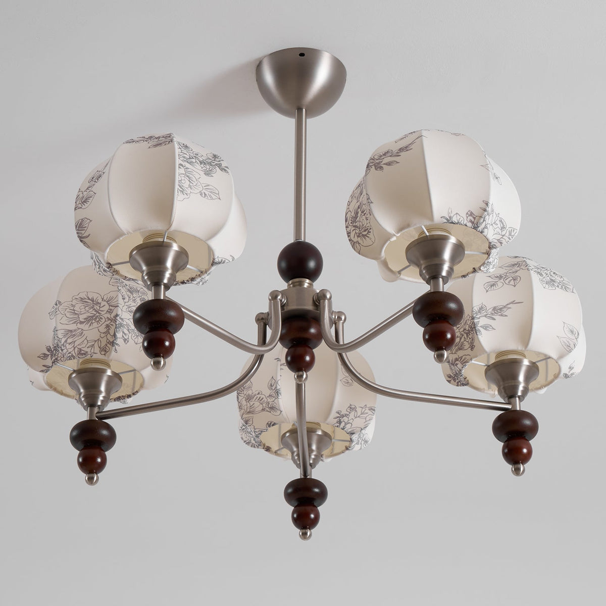 Velvet Petal Chandelier – Modern Fabric Pendant Light for Dining Room and Living Room