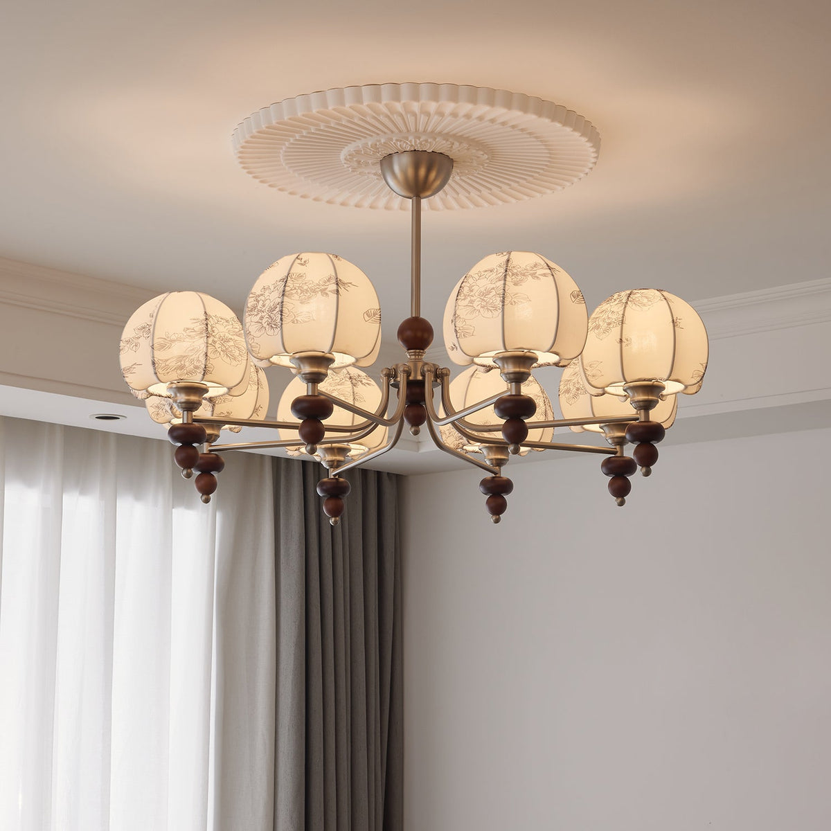 Velvet Petal Chandelier – Modern Fabric Pendant Light for Dining Room and Living Room