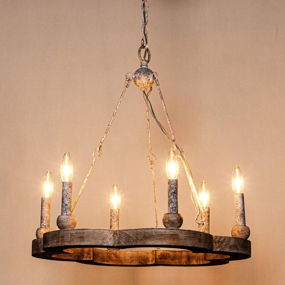 venezia-wood-wheel-chandelier