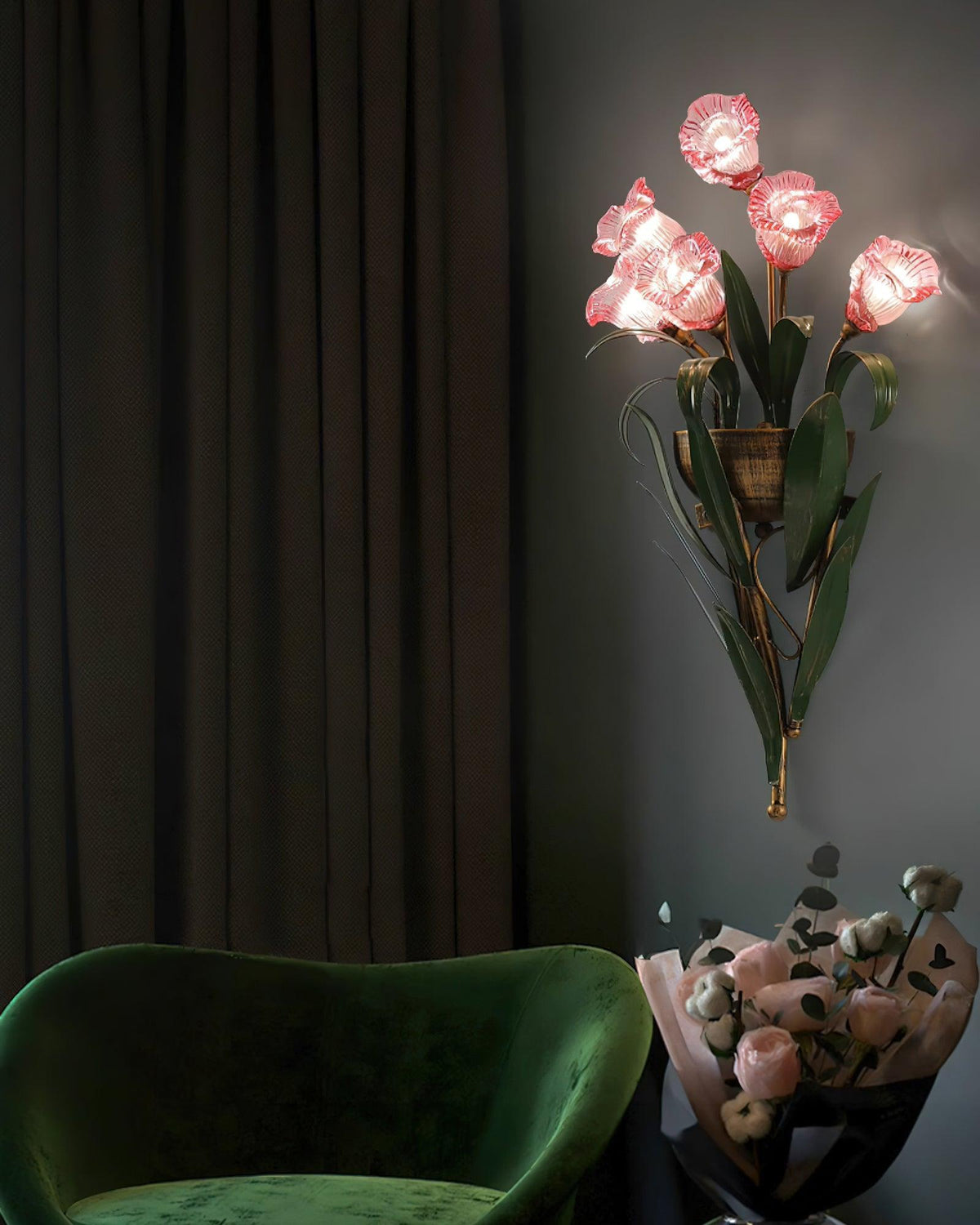 verdant-blossom-wall-lamp