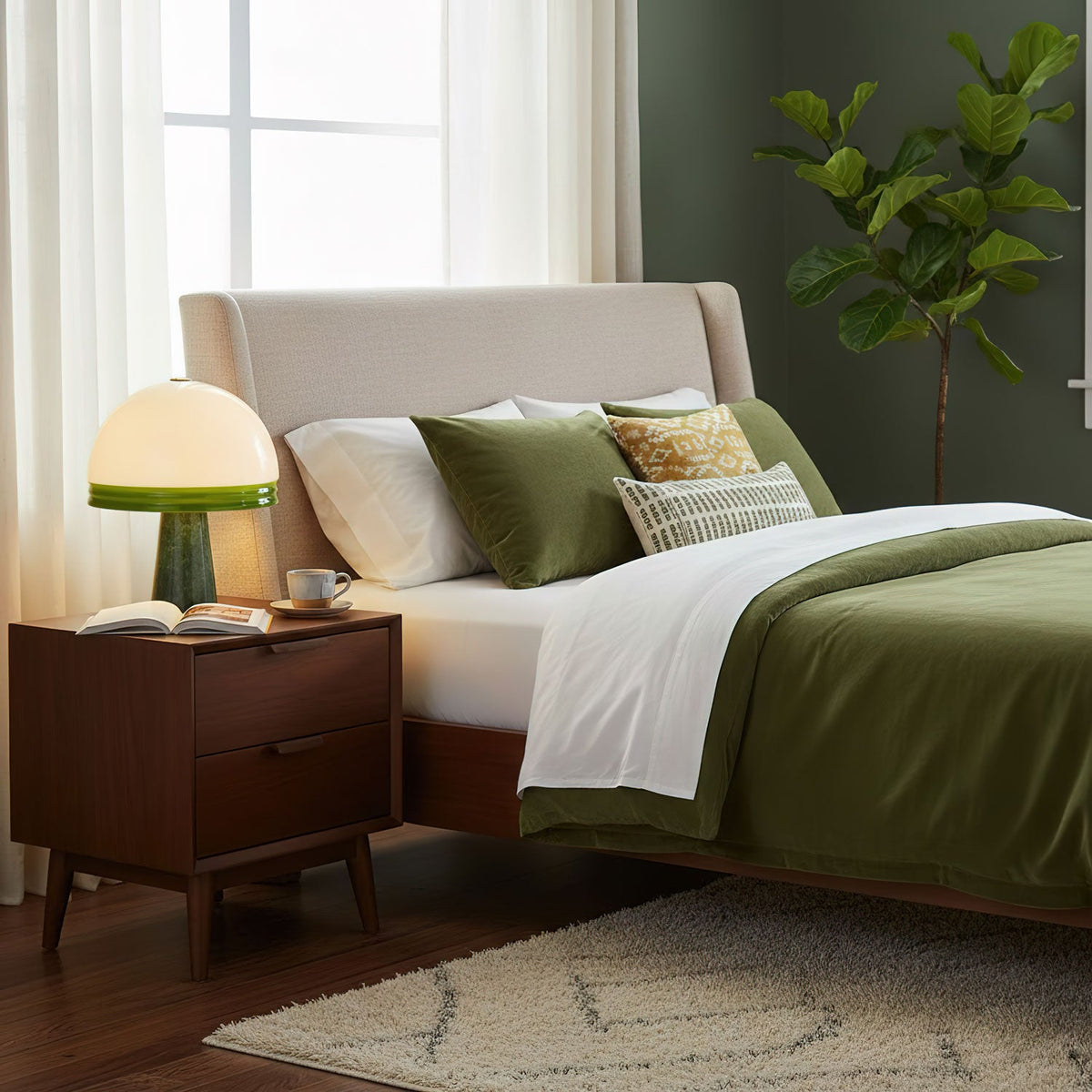 Verdura Dome Table Lamp with Marble Base and Green Glass Accent