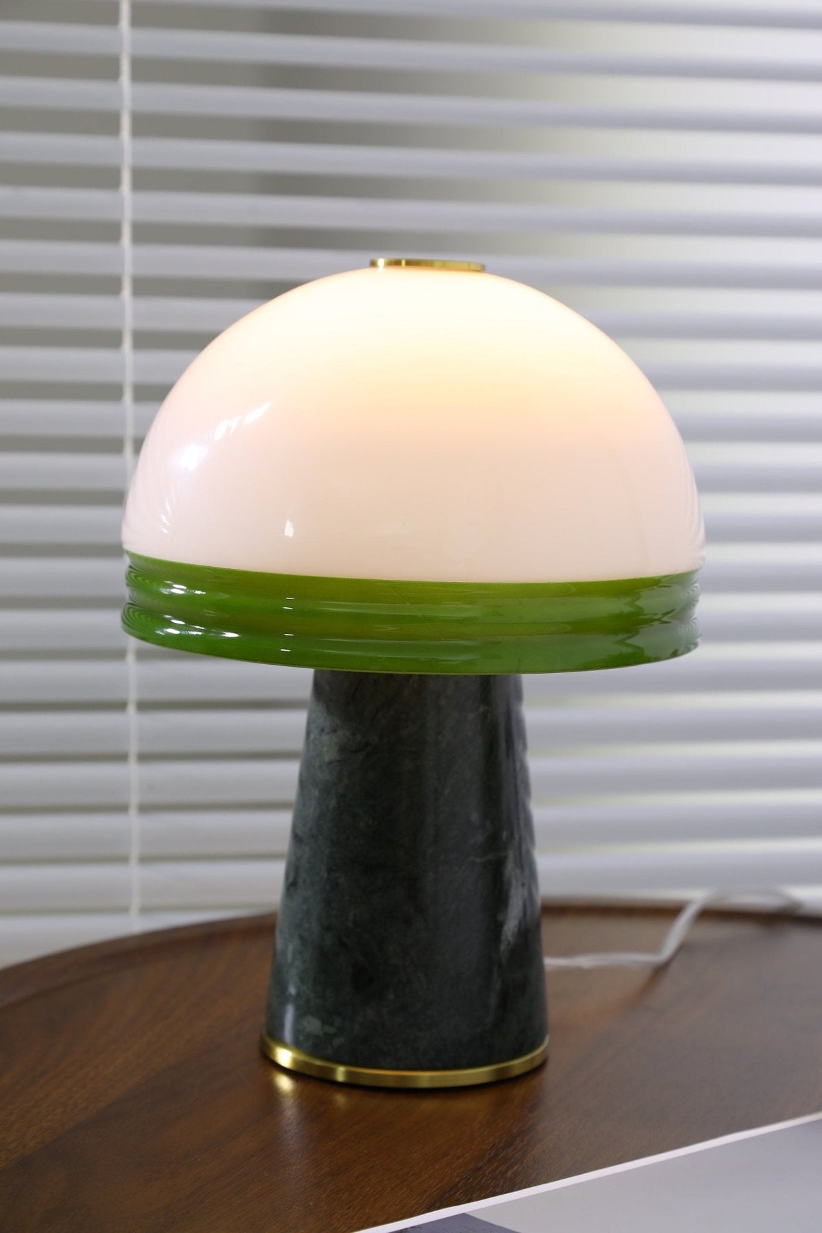Verdura Dome Small Table Lamp in Marble and Brass with Green Glass Accent