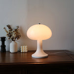 VeroMan Table Lamp