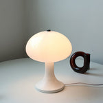 VeroMan Table Lamp