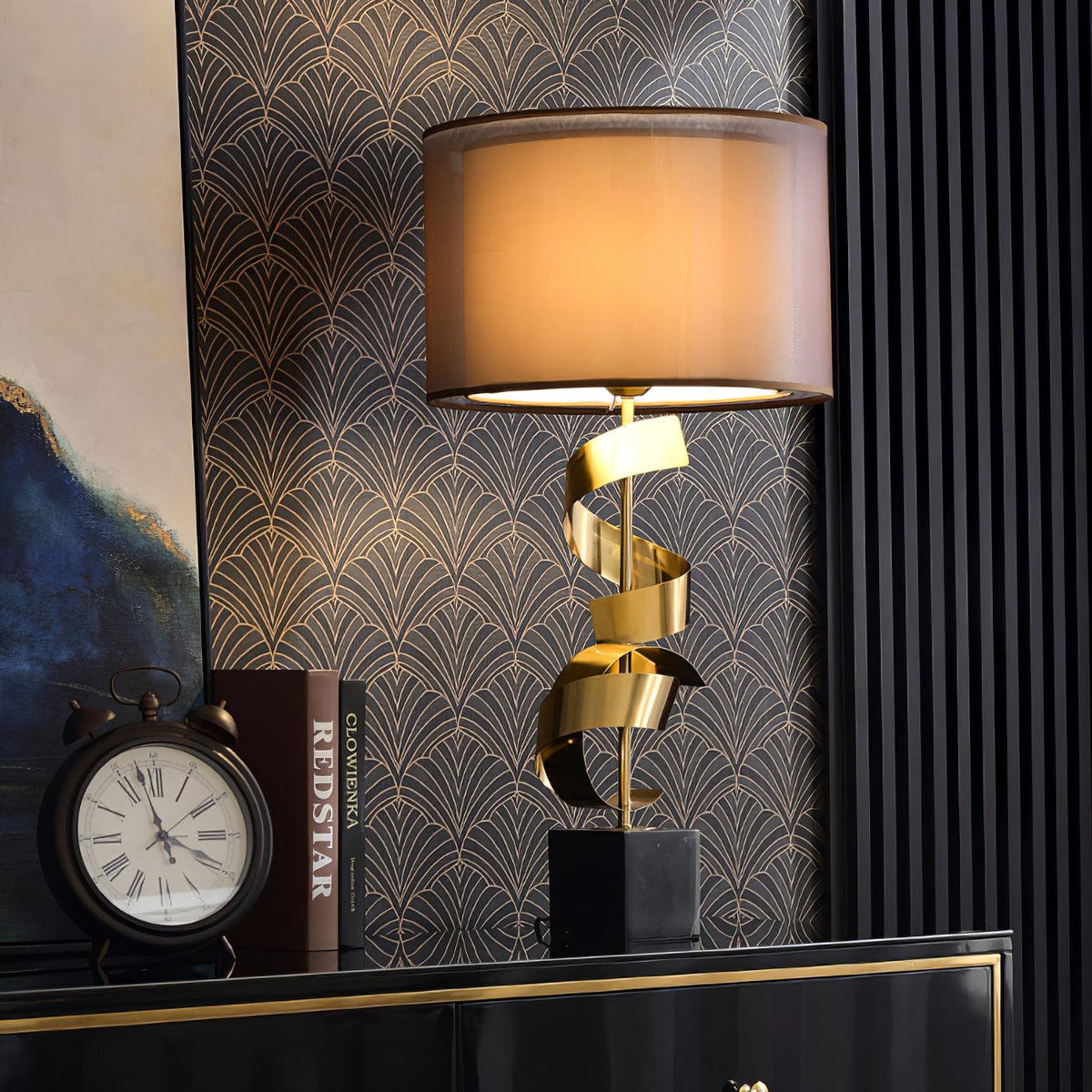 Vero Table Lamp