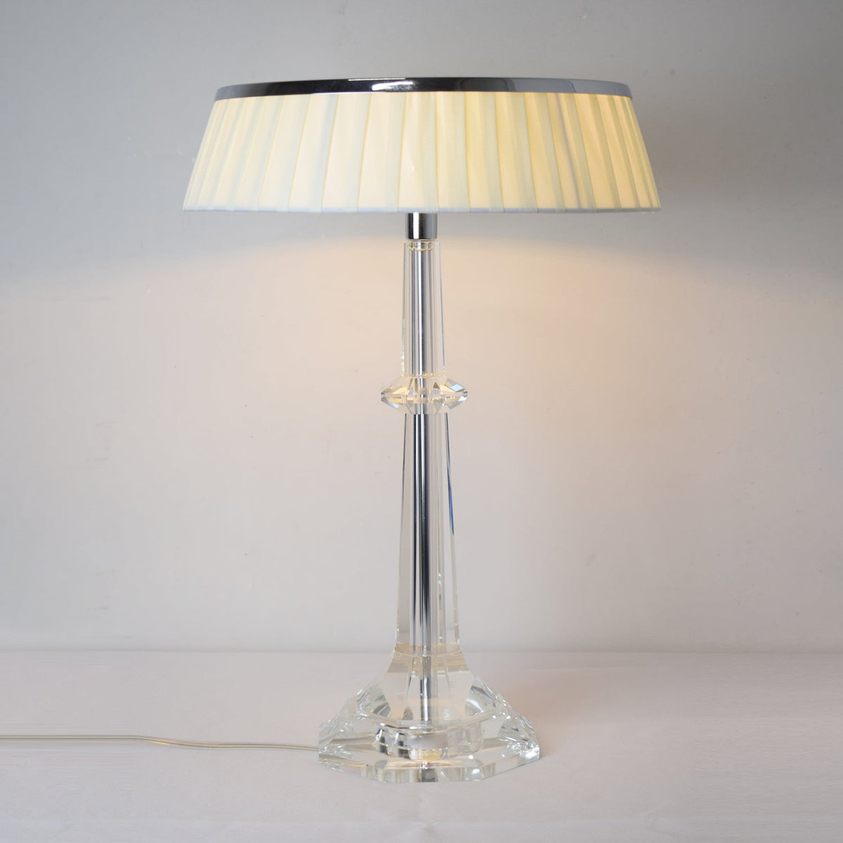 versailles-table-lamp