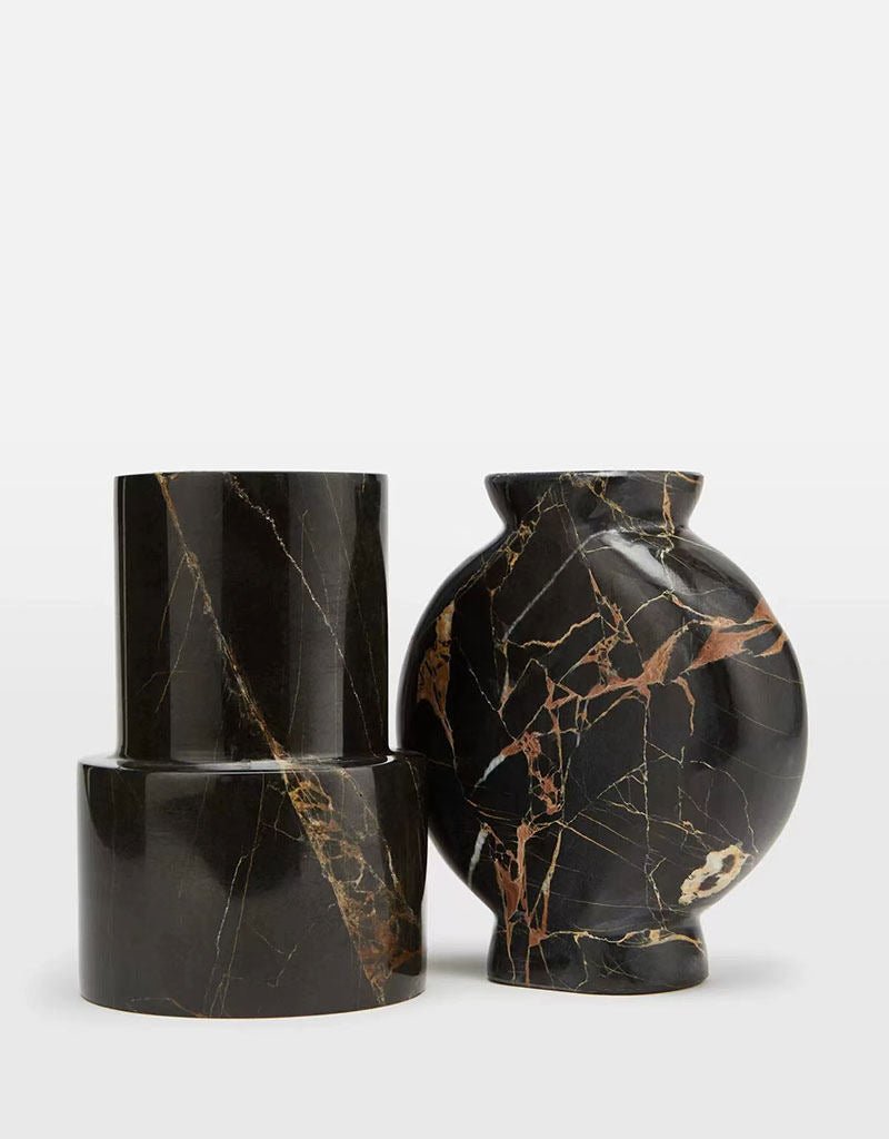 Vetra Noir Marble Vase – Sculptural Black Marble Decor with Gold Veining