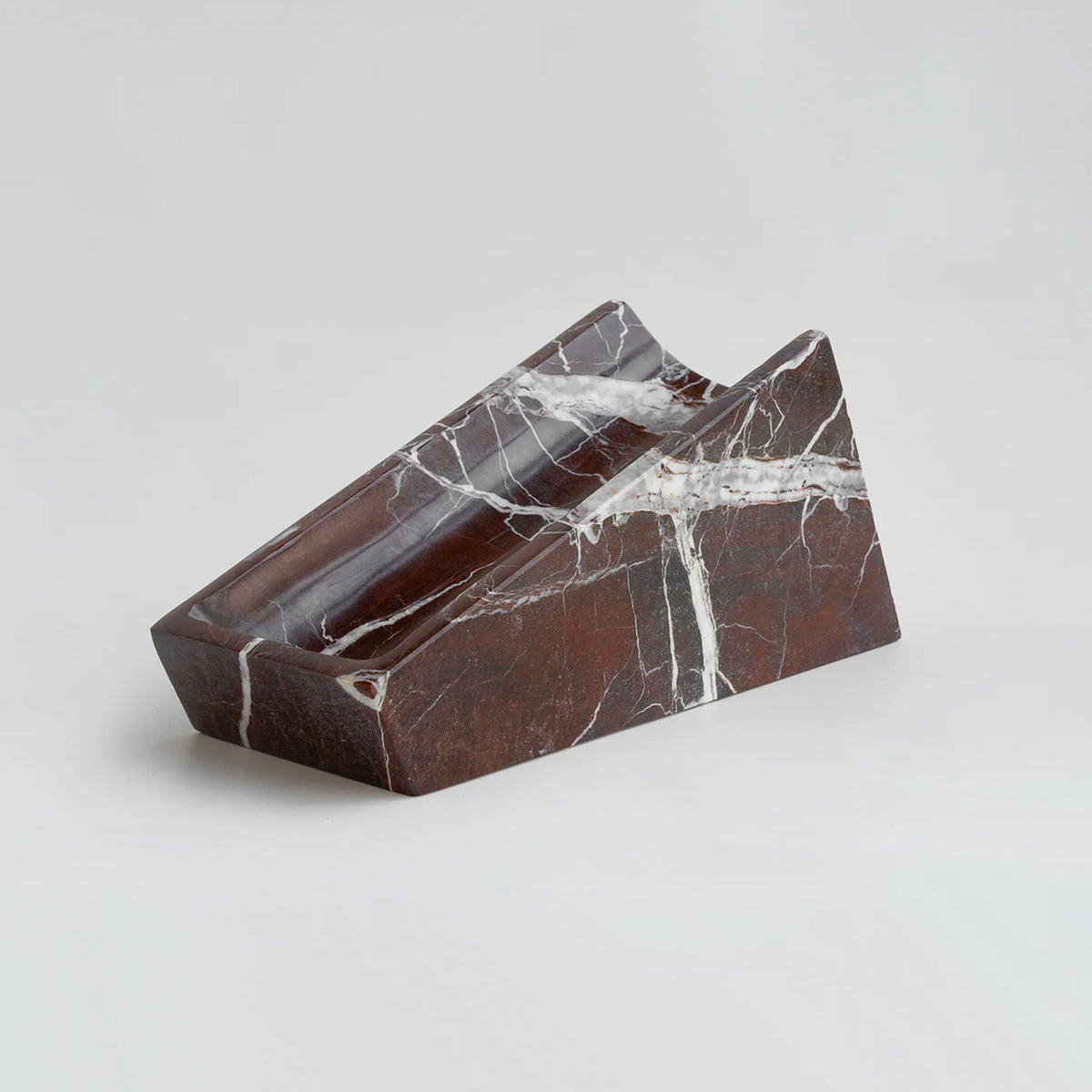 Vino Cantilever Marble Wine Stand – Sculptural Stone Holder for Modern Interiors
