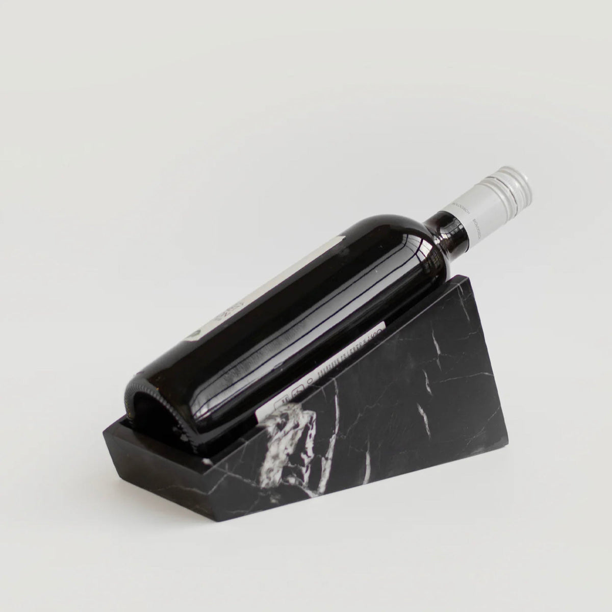 Vino Cantilever Marble Wine Stand – Sculptural Stone Holder for Modern Interiors