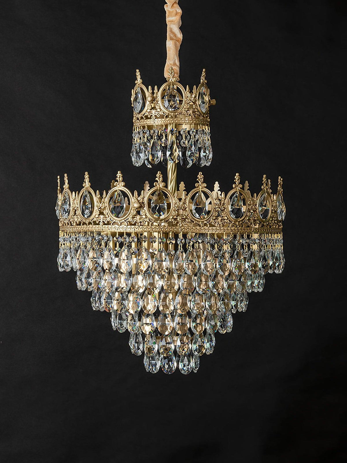 vintage-crystal-chandelier
