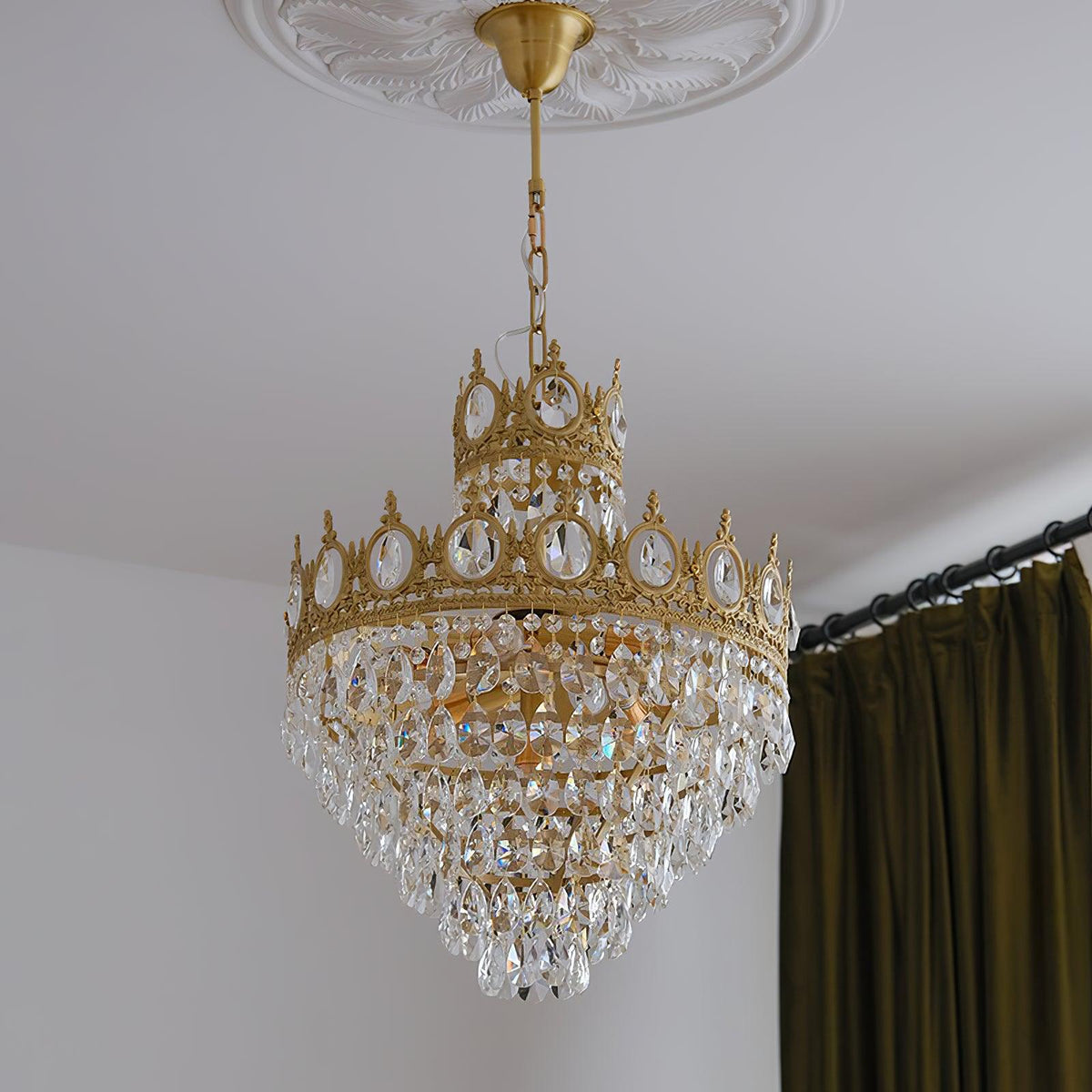vintage-crystal-chandelier
