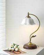 vintage-laiton-table-lamp