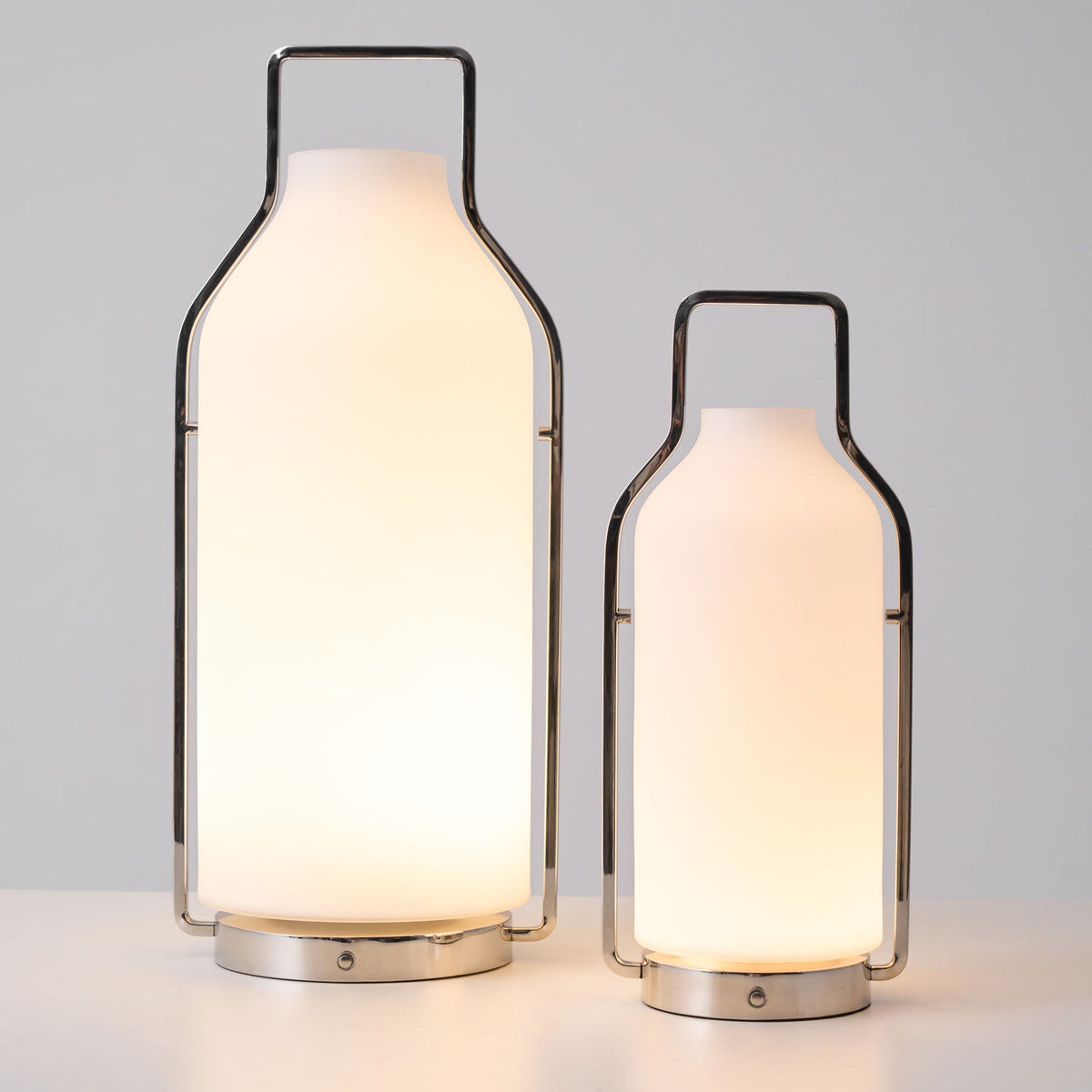 Vintara Lantern Table Lamp – Modern Metal & Glass LED Table Light