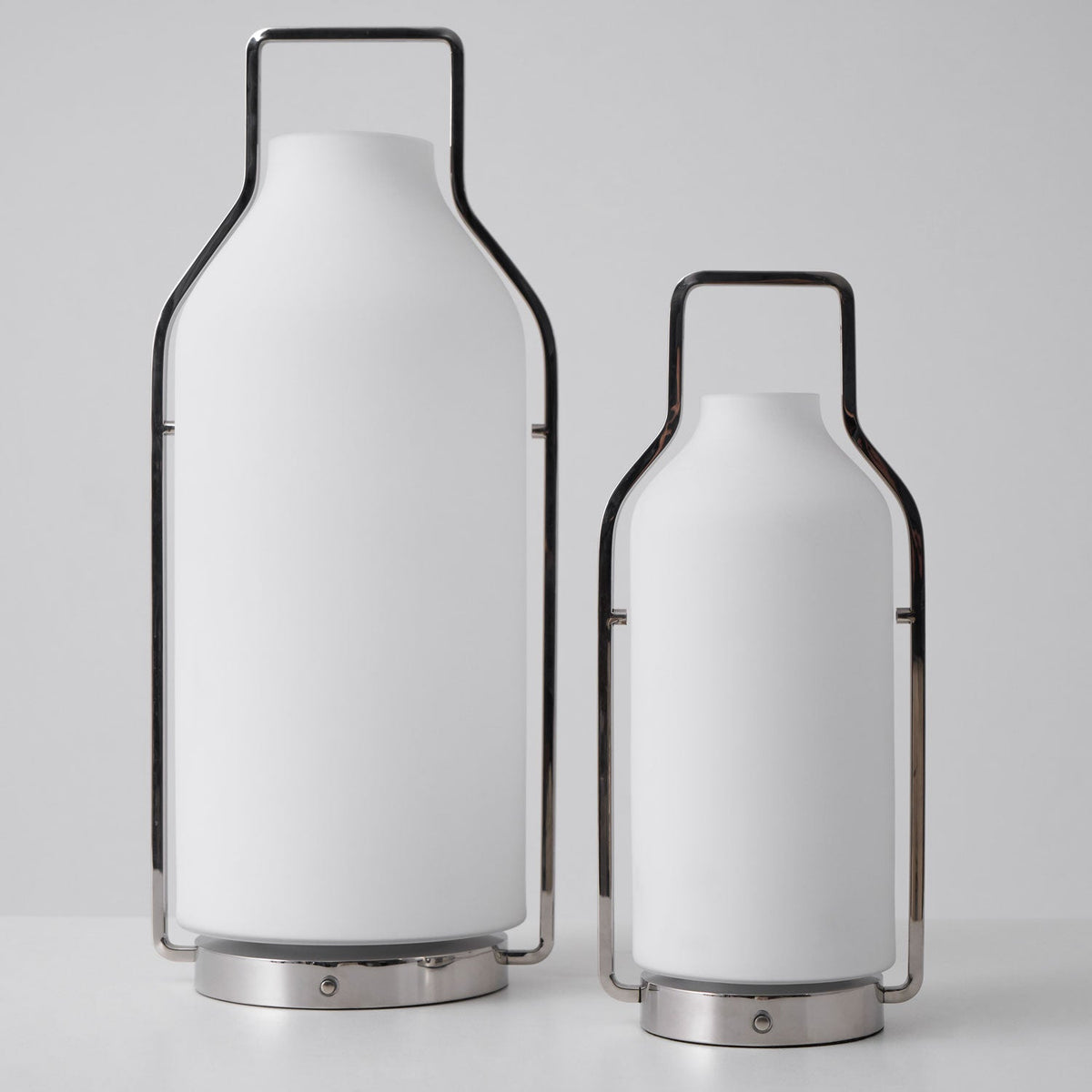 Vintara Lantern Table Lamp – Modern Metal & Glass LED Table Light
