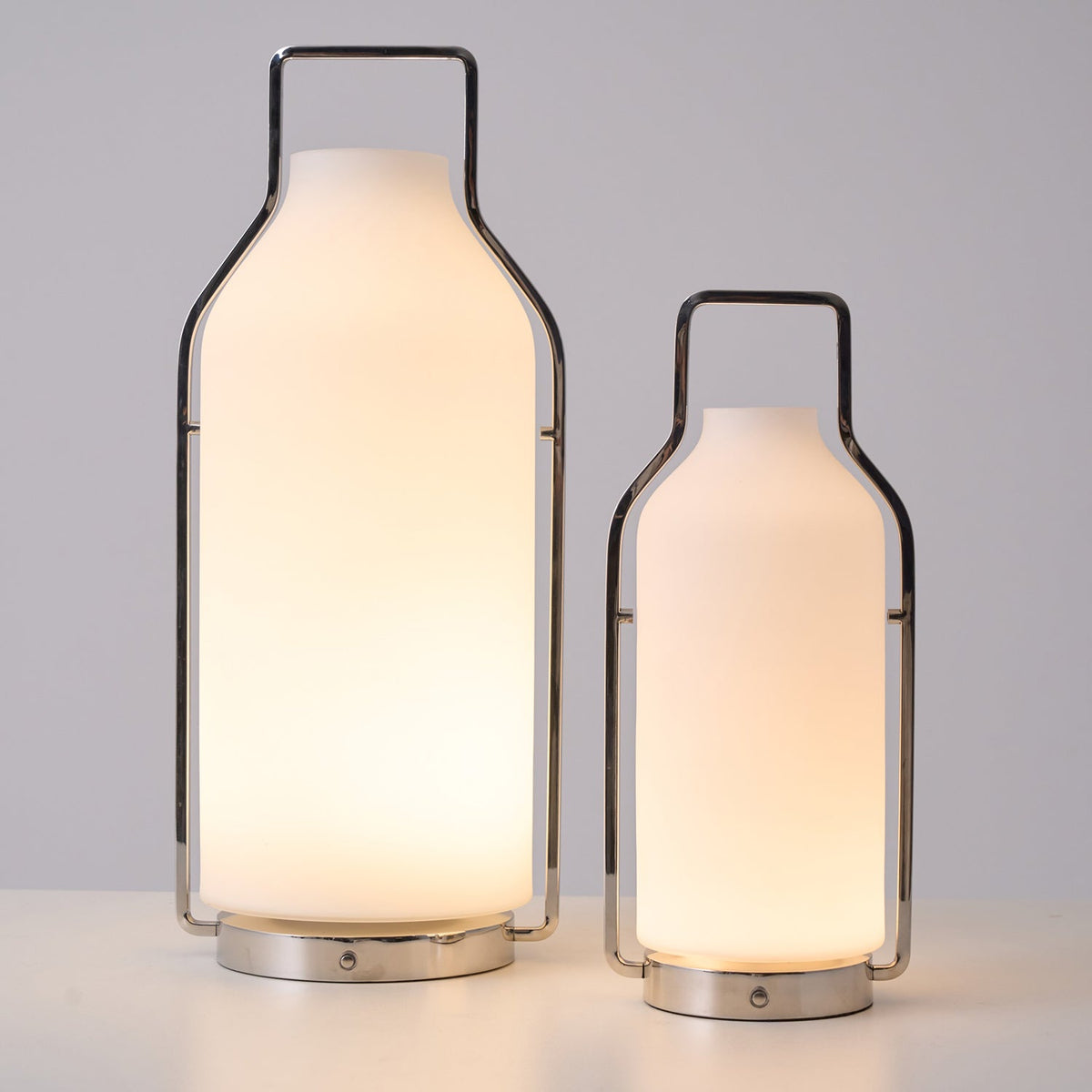 Vintara Lantern Table Lamp – Modern Metal & Glass LED Table Light
