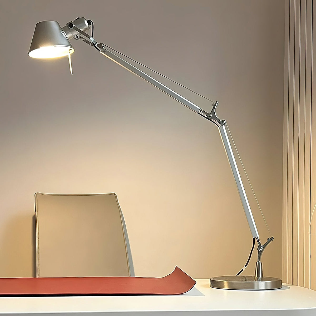 Volee Modern Table Lamp