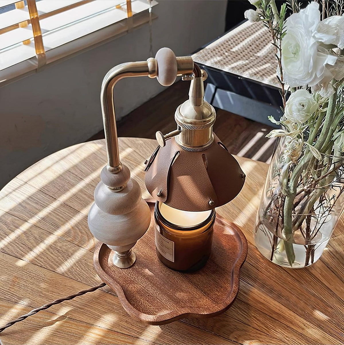 walnut-flower-tray-table-lamp