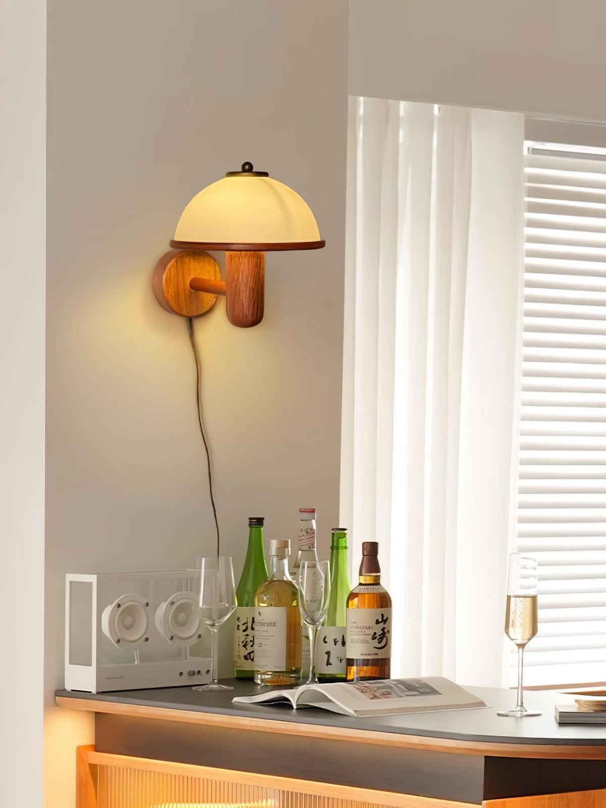 Seren Mushroom Oak Wall Lamp