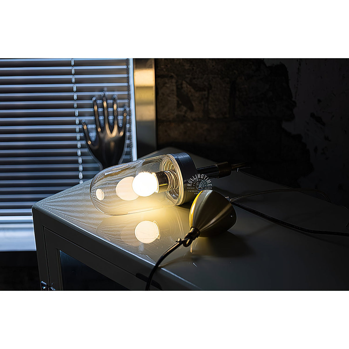 well-glass-pendant-lamp