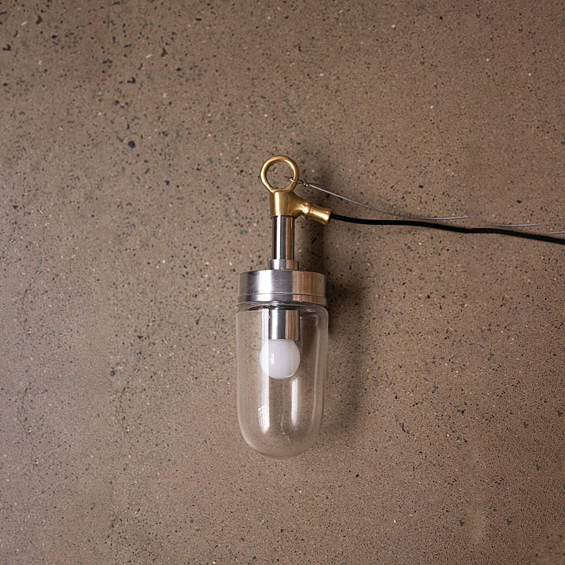 well-glass-pendant-lamp