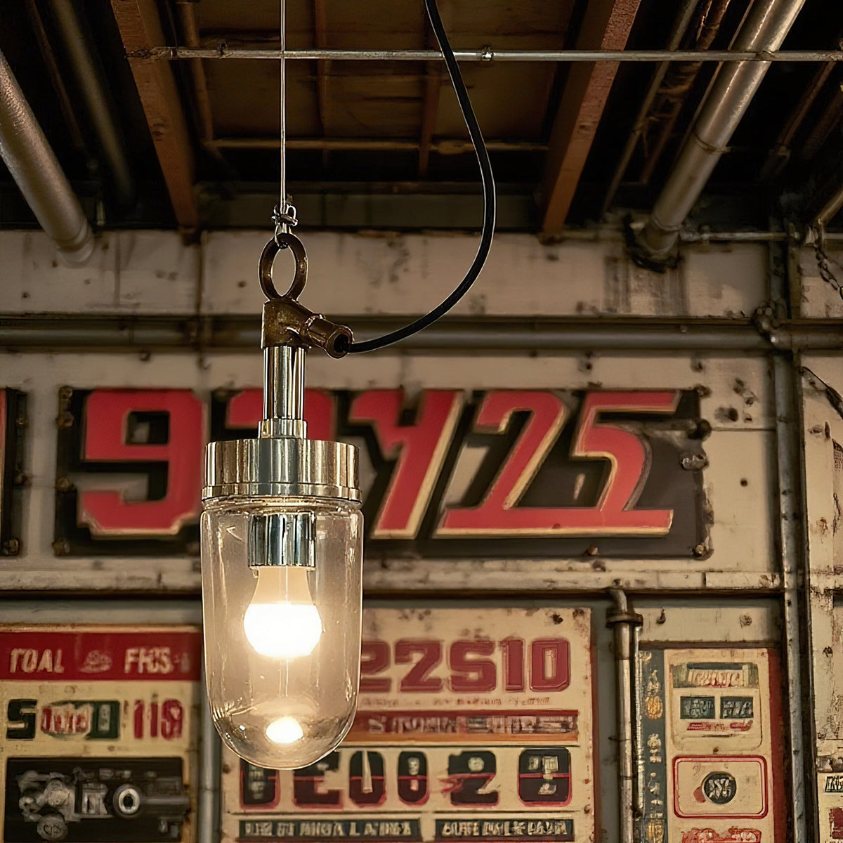 well-glass-pendant-lamp