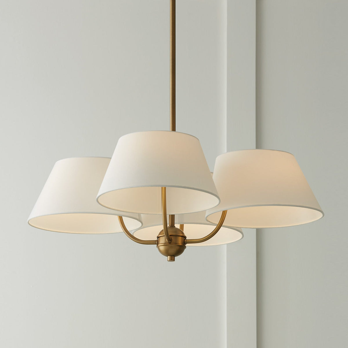 welsley-chandelier