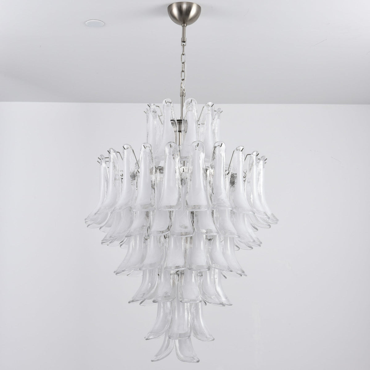 White Cloud Glass Petals Chandelier – Modern Venetian Style Lighting