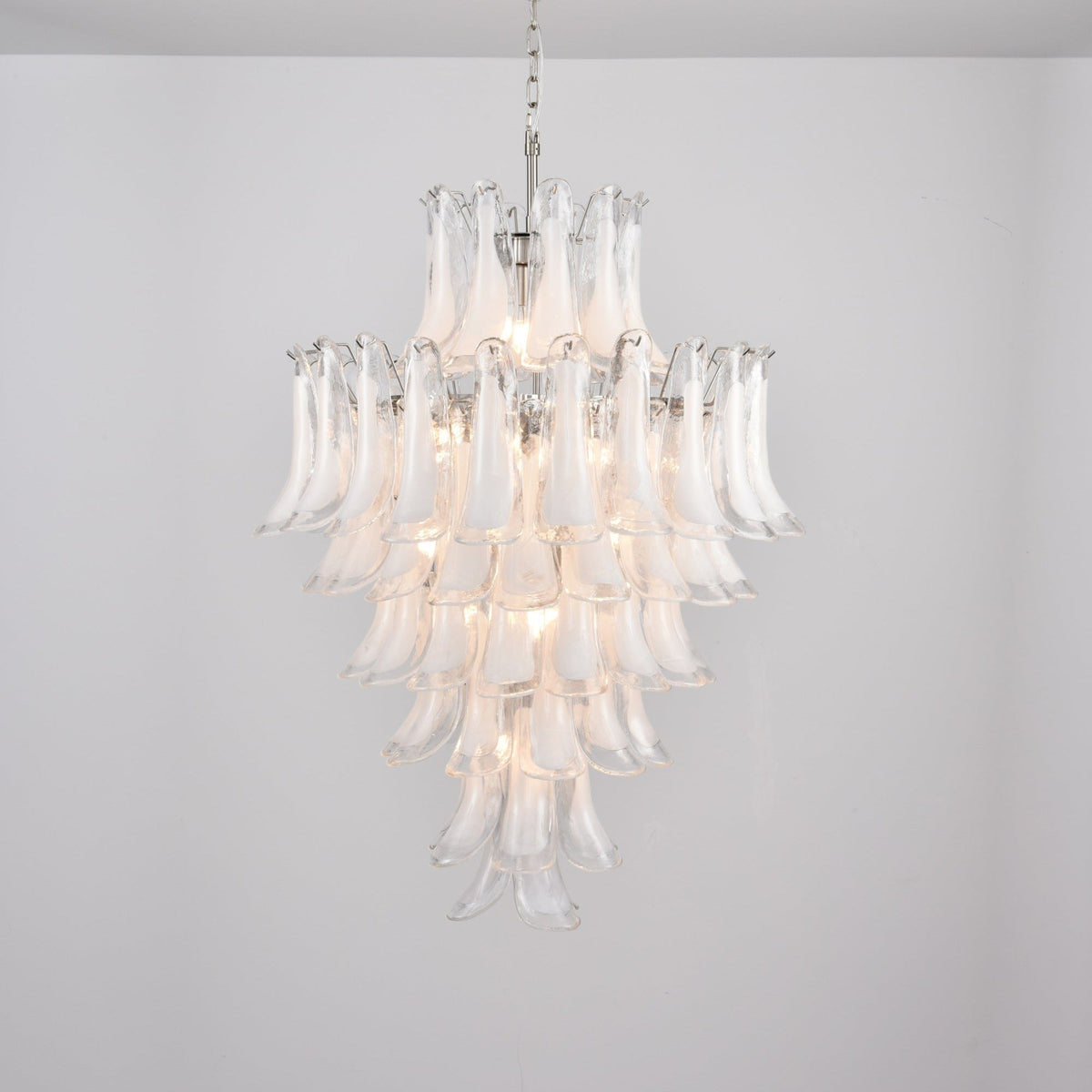 White Cloud Glass Petals Chandelier – Modern Venetian Style Lighting