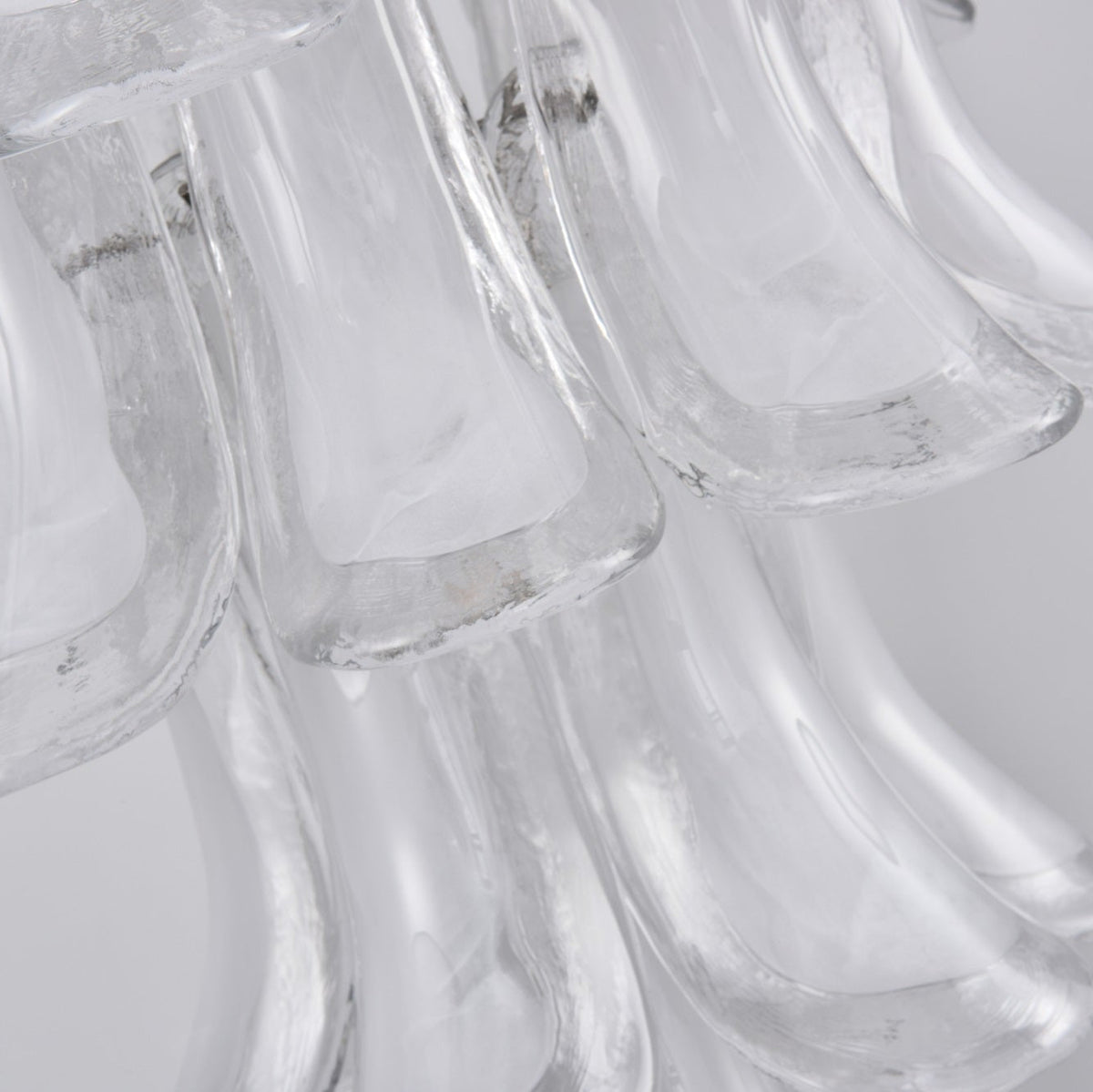White Cloud Glass Petals Chandelier – Modern Venetian Style Lighting
