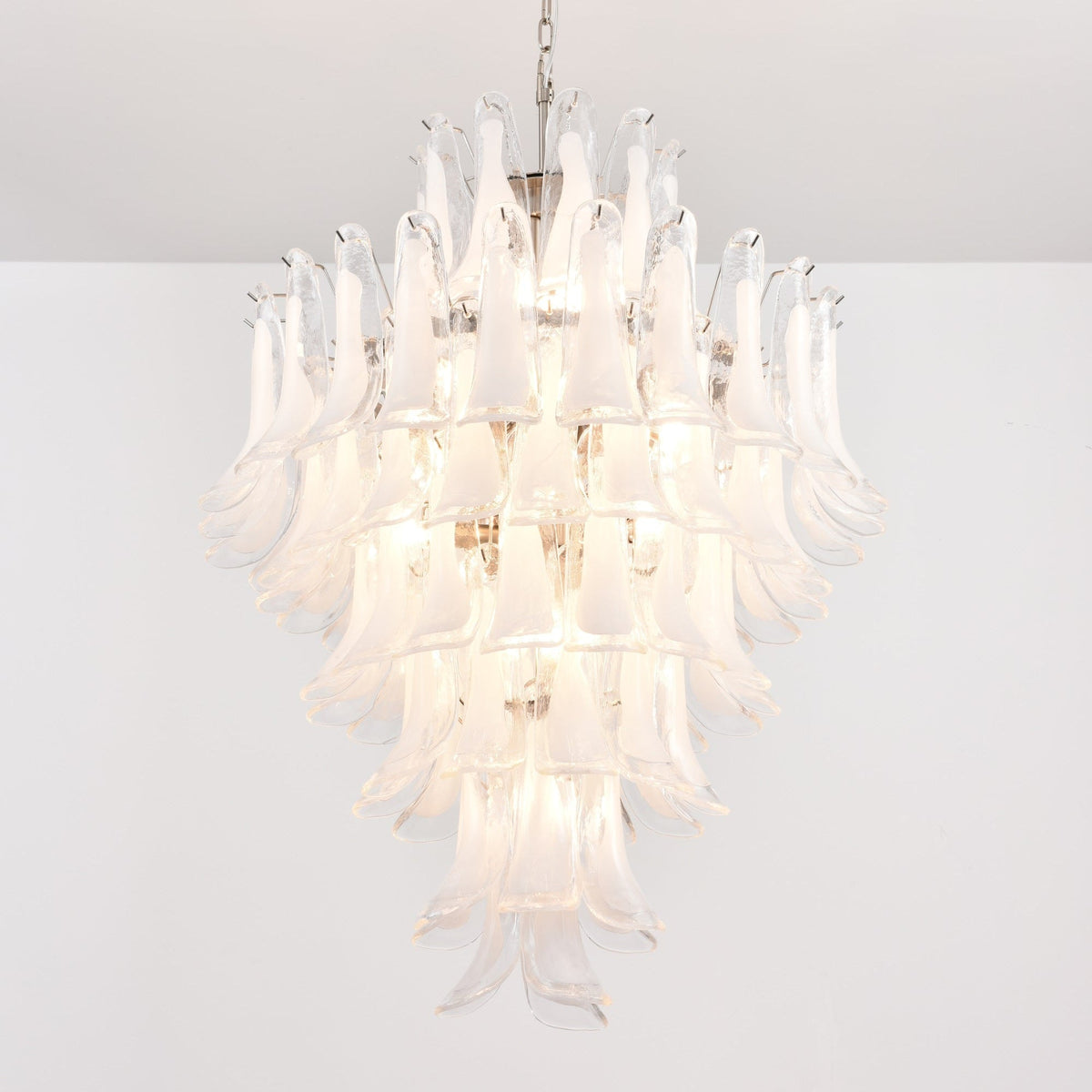 White Cloud Glass Petals Chandelier – Modern Venetian Style Lighting
