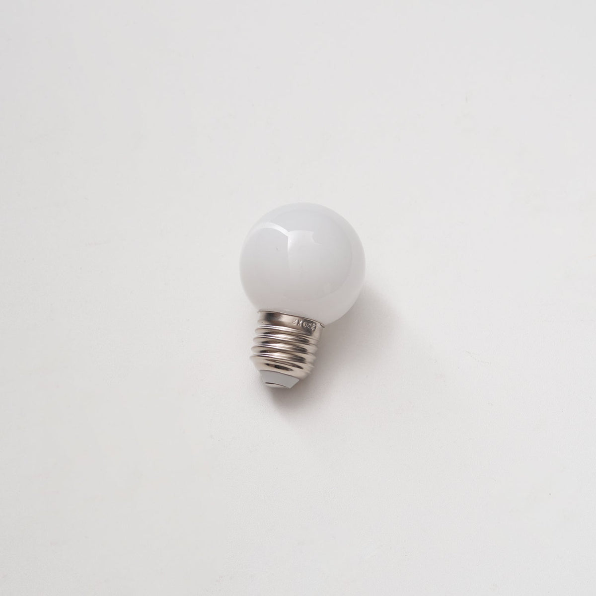 Lumière White Glass LED Bulb — E26/E27 Dimmable Replacement for Designer Fixtures