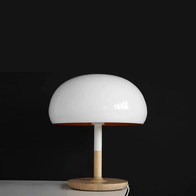 white-mushroom-table-lamp